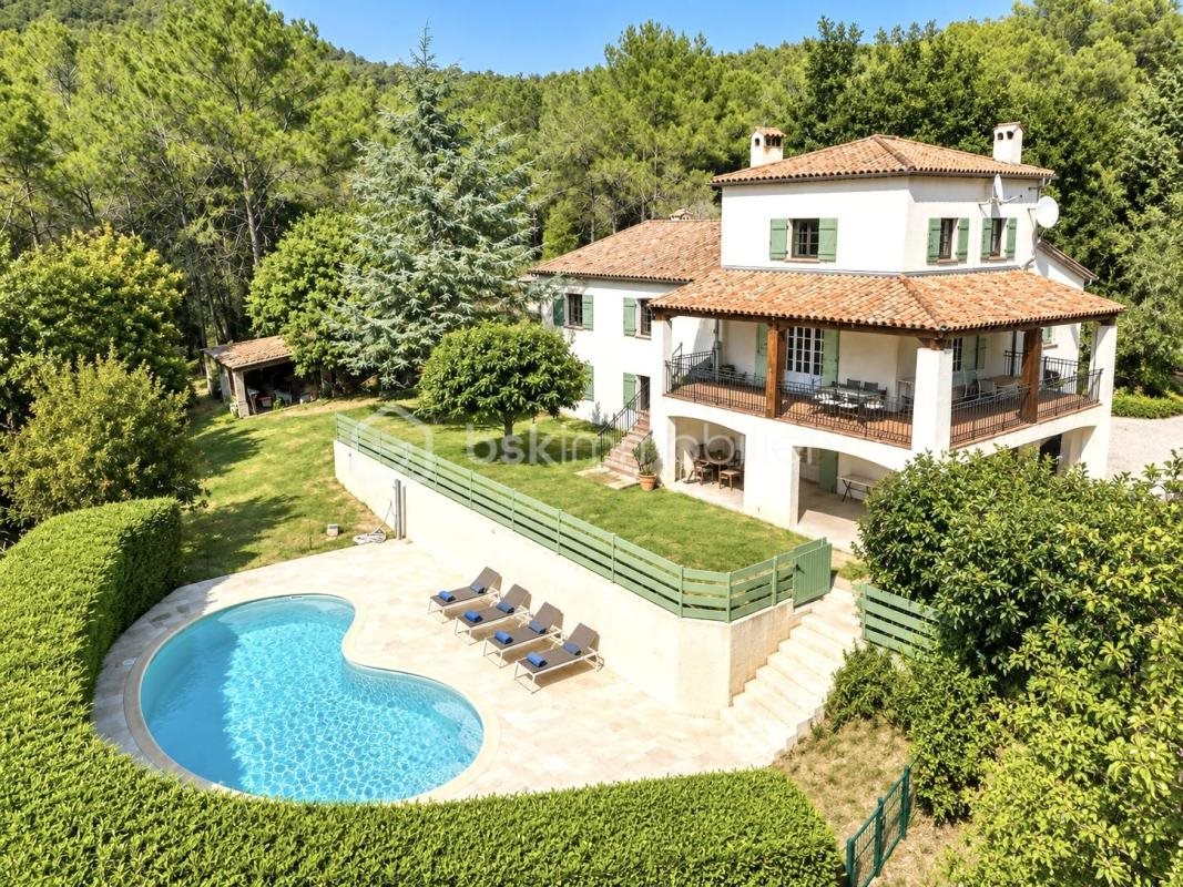 Maison à vendre, 313m², Fayence