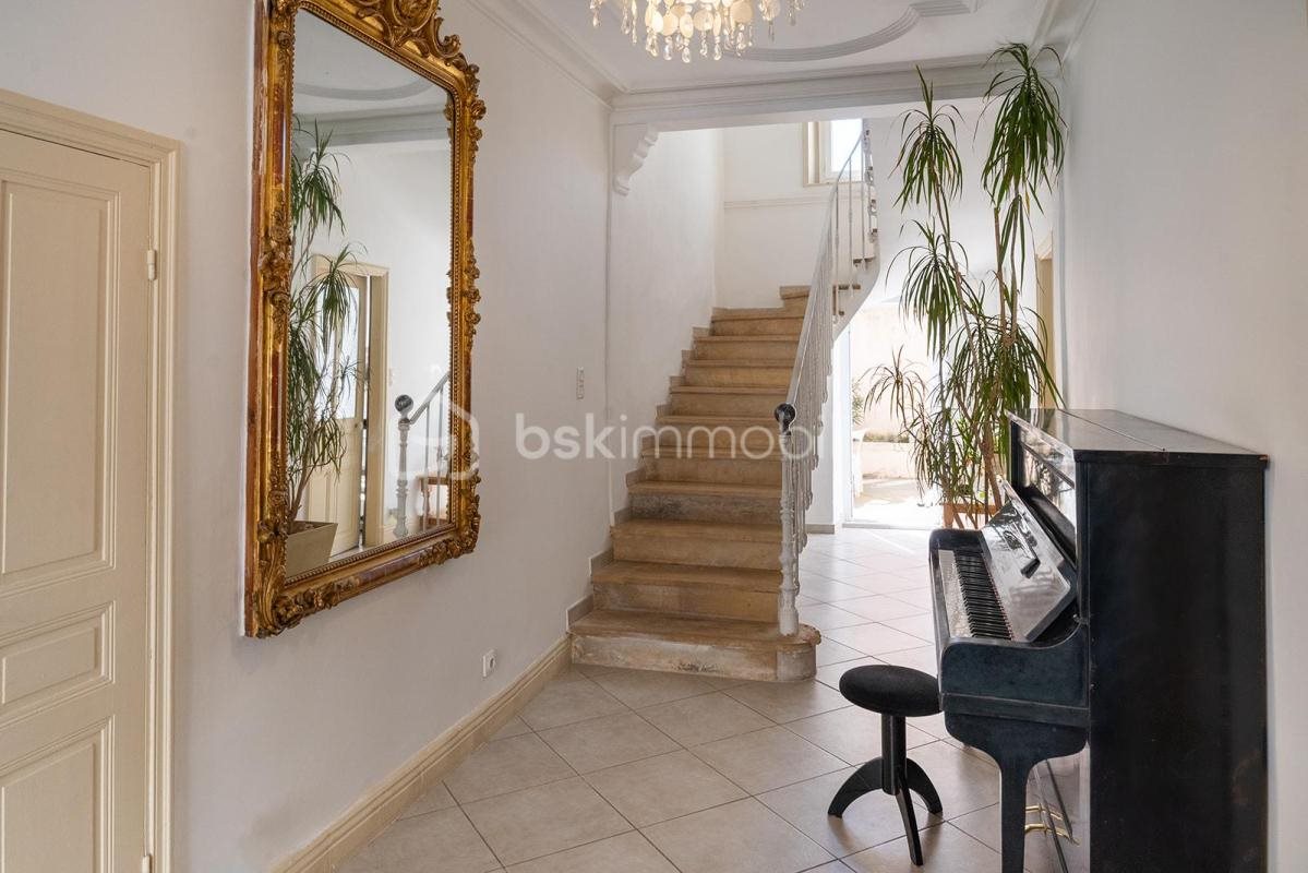 Maison à vendre, 160m², Bourg-Saint-Andéol