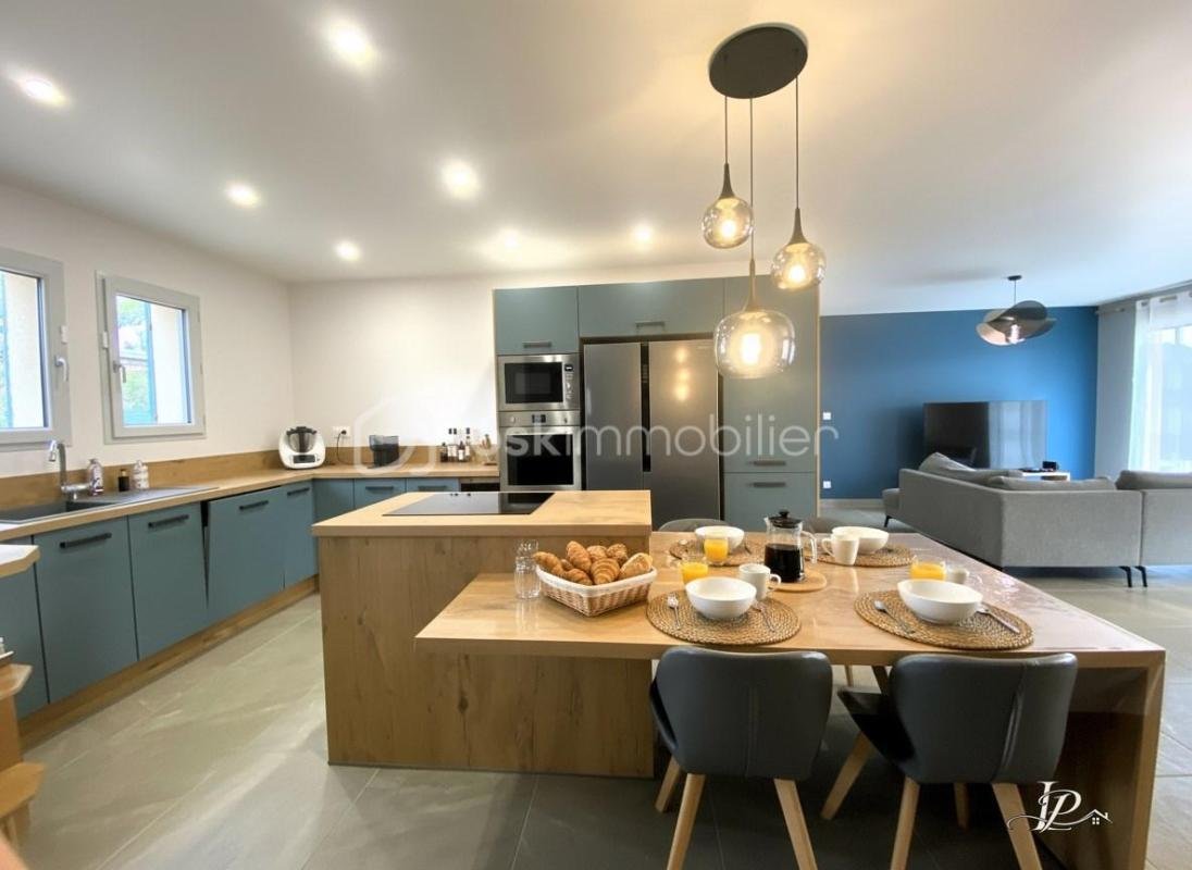 Maison à vendre, 125m², Saint-Saturnin-lès-Apt