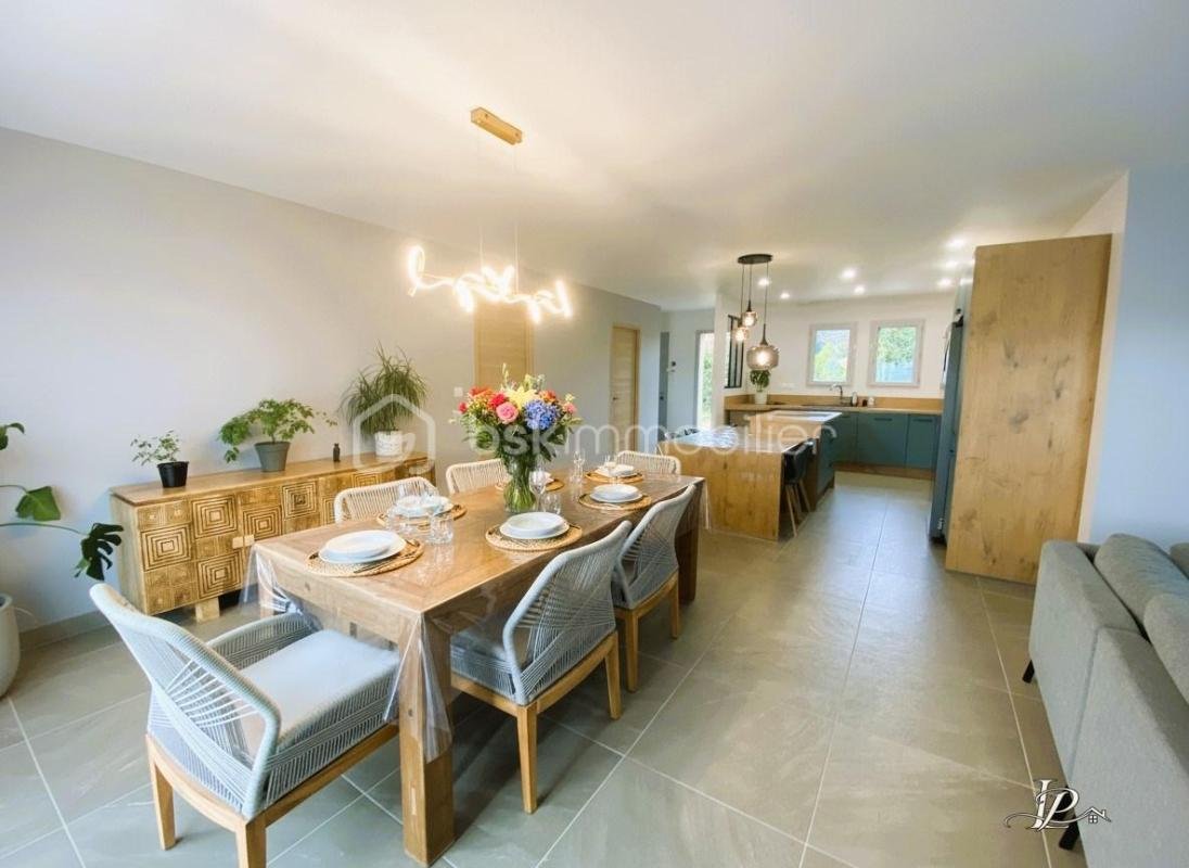 Maison à vendre, 125m², Saint-Saturnin-lès-Apt
