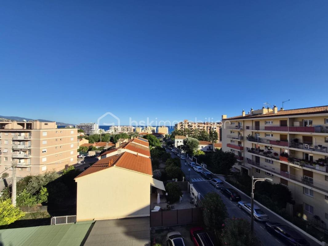 Appartement à vendre, 60m², Roquebrune-Cap-Martin