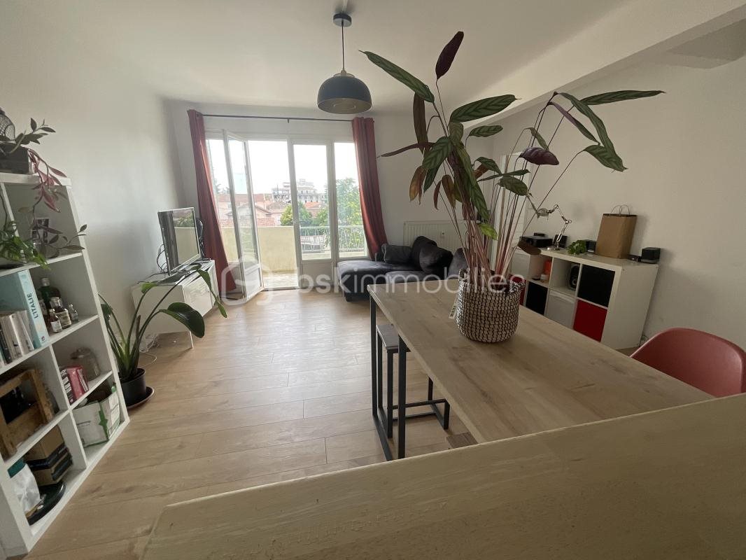 Appartement à vendre, 74m², Alès