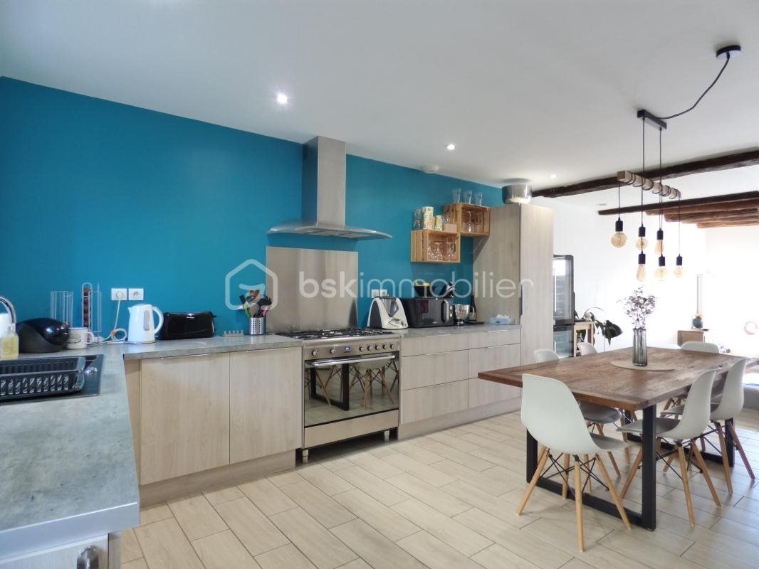 Maison à vendre, 141m², Grans