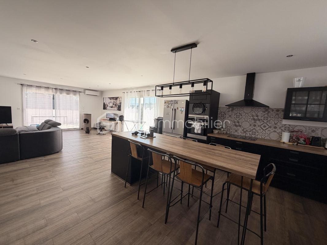 Maison à vendre, 141m², Poussan