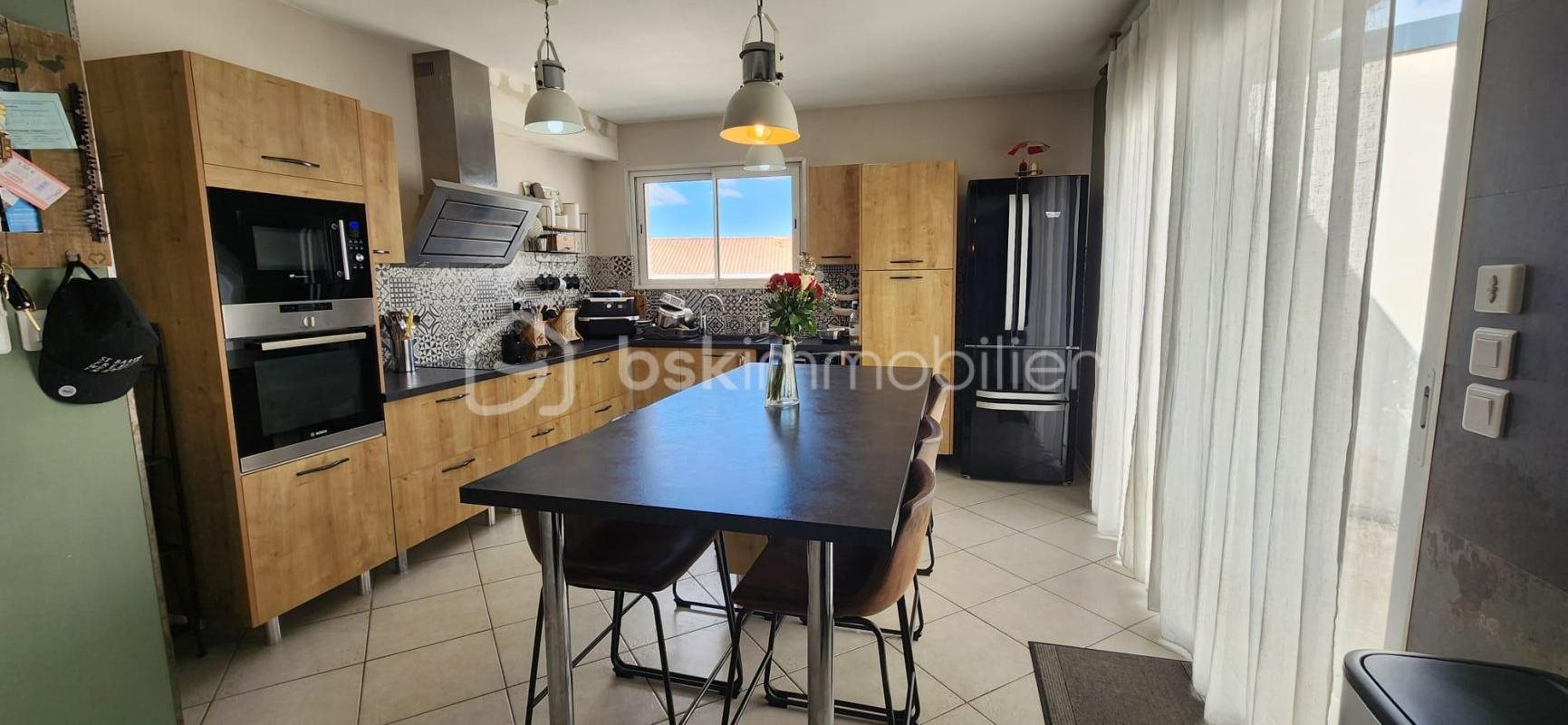 Maison à vendre, 136m², Saint-Sulpice-de-Royan
