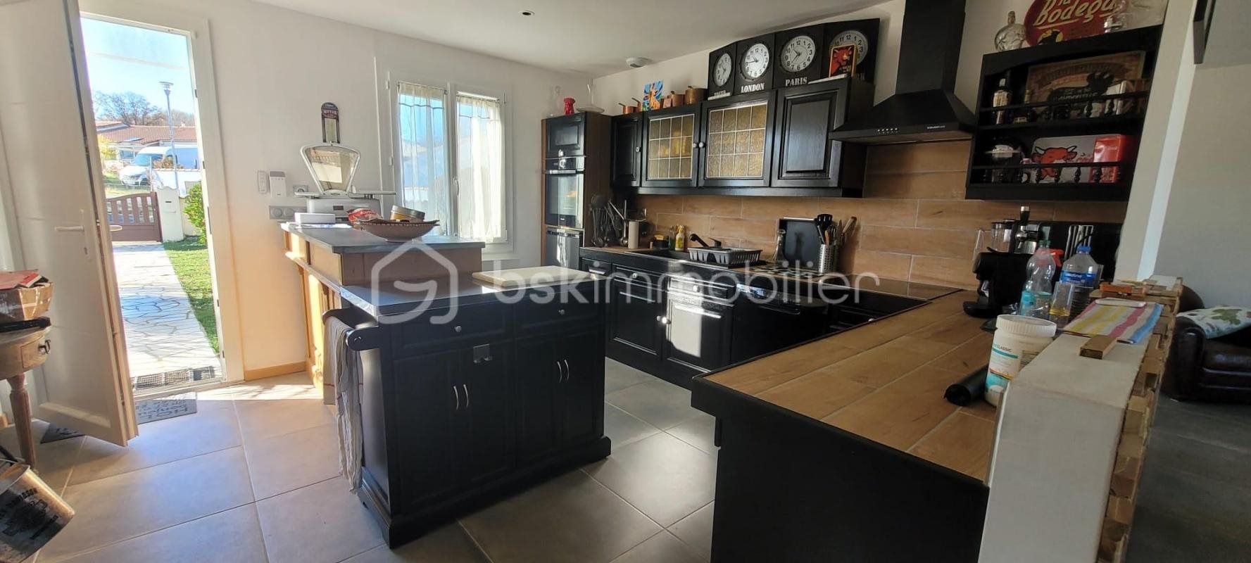 Maison à vendre, 100m², Saint-Sulpice-de-Royan