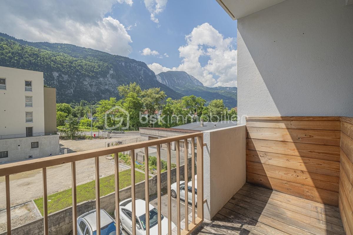 Appartement à louer, 65m², Cluses