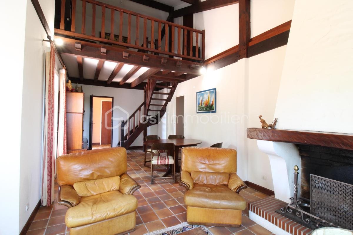 Maison à vendre, 124m², Oeyreluy