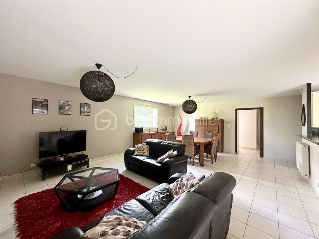 Maison à vendre, 159m², Chevaigné