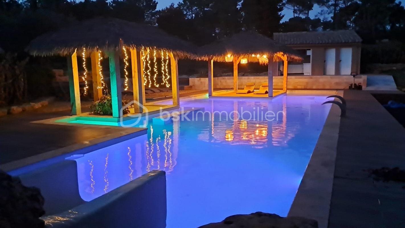 Maison à vendre, 237m², Uchaux