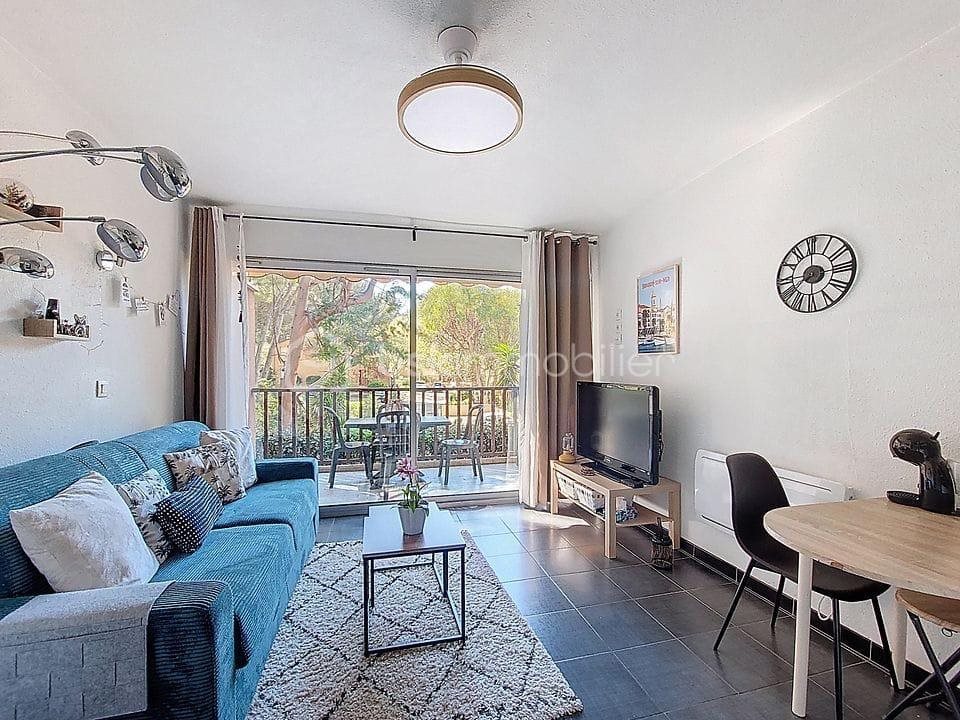 Appartement à louer, 23m², Sanary-sur-Mer