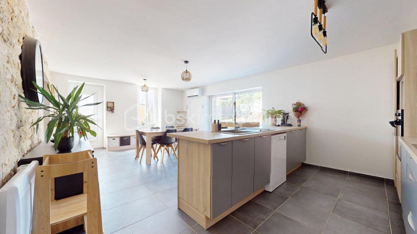 Maison à vendre, 116m², Pont-l'Abbé-d'Arnoult