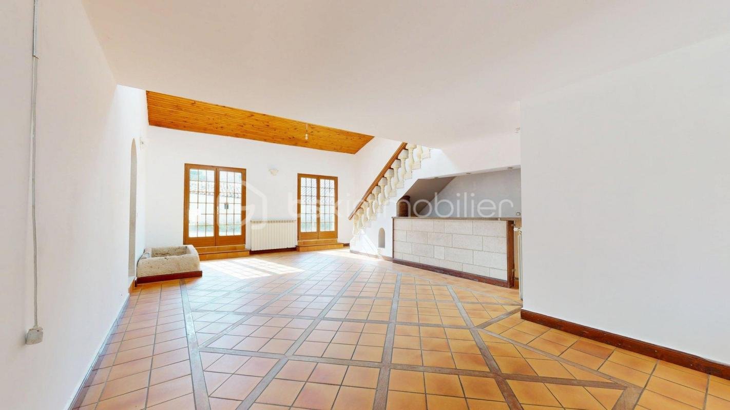 Maison à vendre, 142m², Saint-Savinien