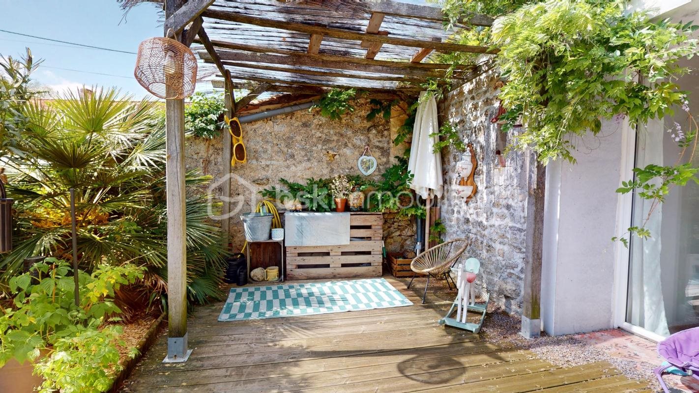Maison à vendre, 141m², La Gripperie-Saint-Symphorien