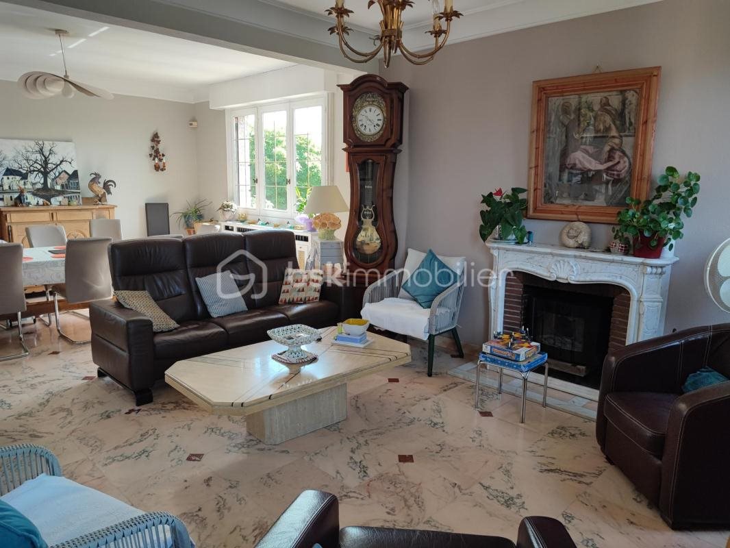 Maison à vendre, 234m², Saint-Julien-du-Sault