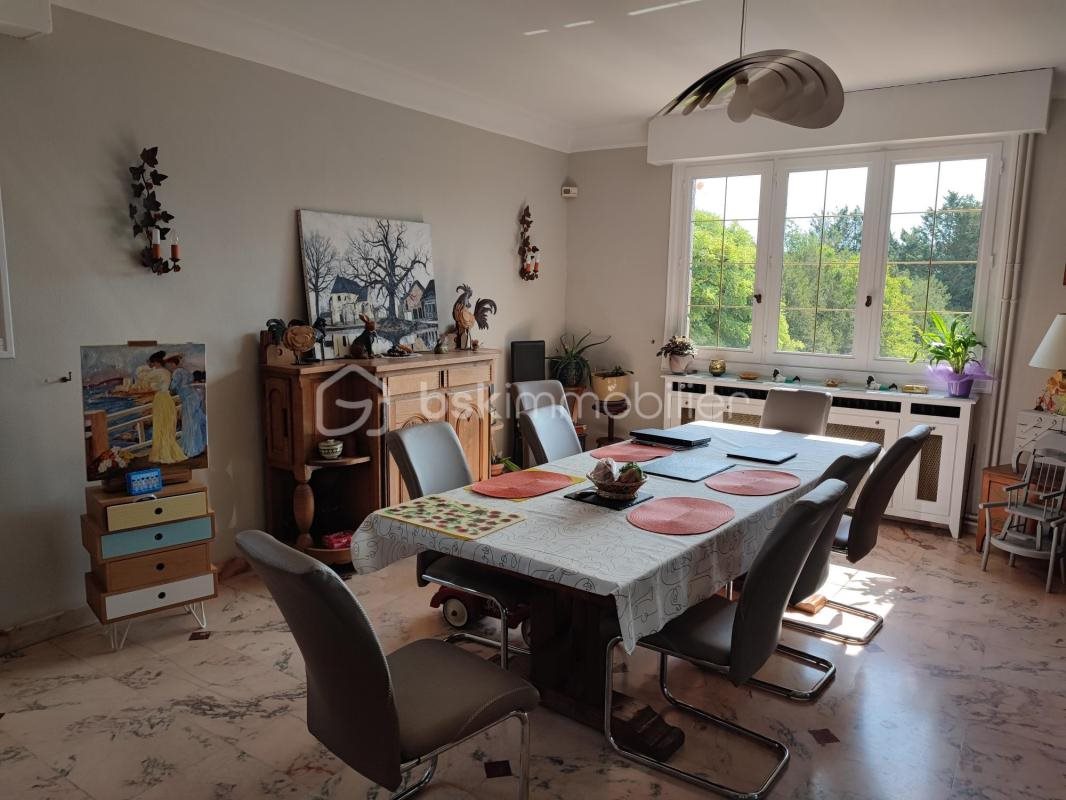 Maison à vendre, 234m², Saint-Julien-du-Sault