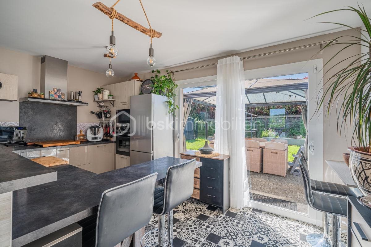 Maison à vendre, 99m², Rumilly