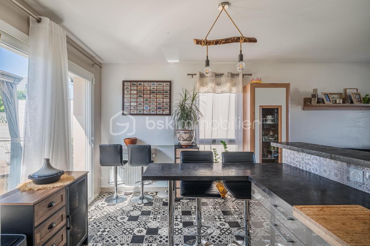 Maison à vendre, 99m², Rumilly
