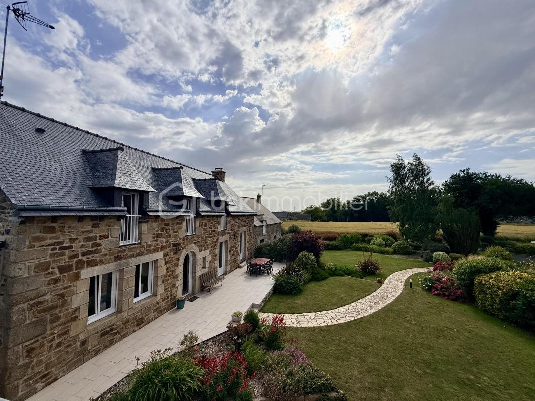 Maison à vendre, 310m², Plestan