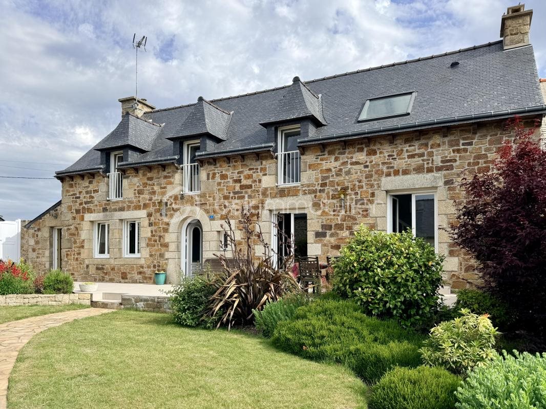 Maison à vendre, 310m², Plestan