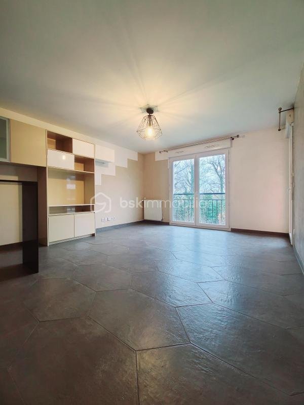 Appartement à vendre, 66m², Émerainville