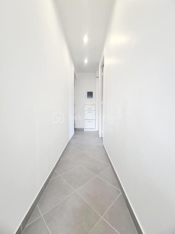 Appartement à louer, 43m², Breuillet