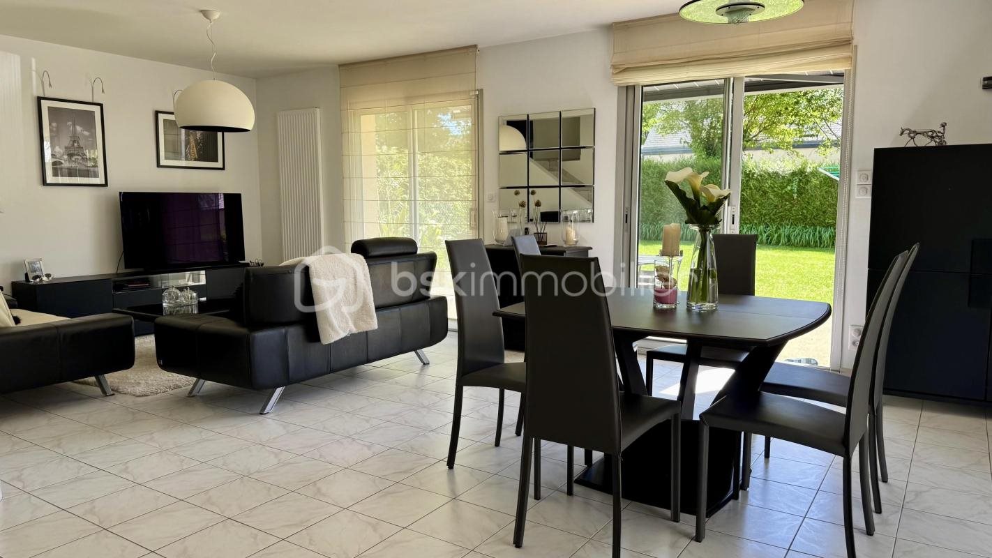 Maison à vendre, 130m², Noyal-Châtillon-sur-Seiche