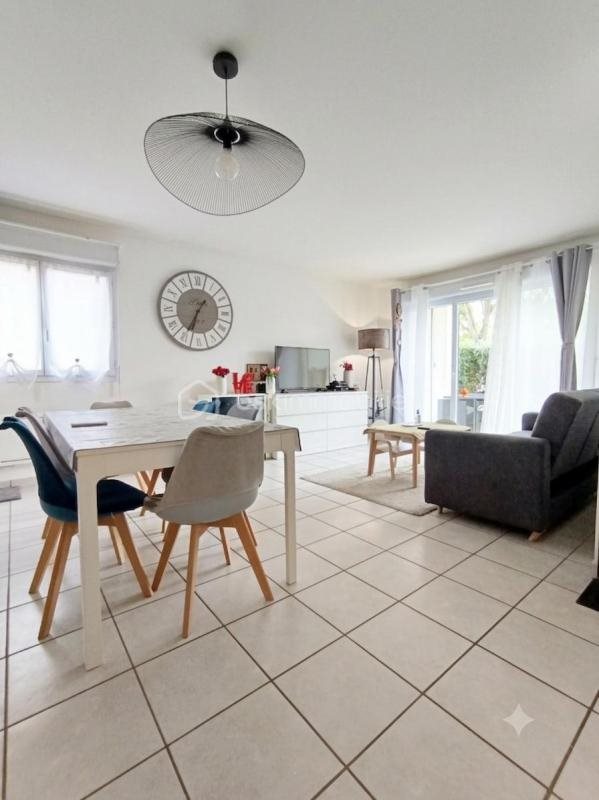 Appartement à vendre, 69m², Saint-Cyr-sur-Loire