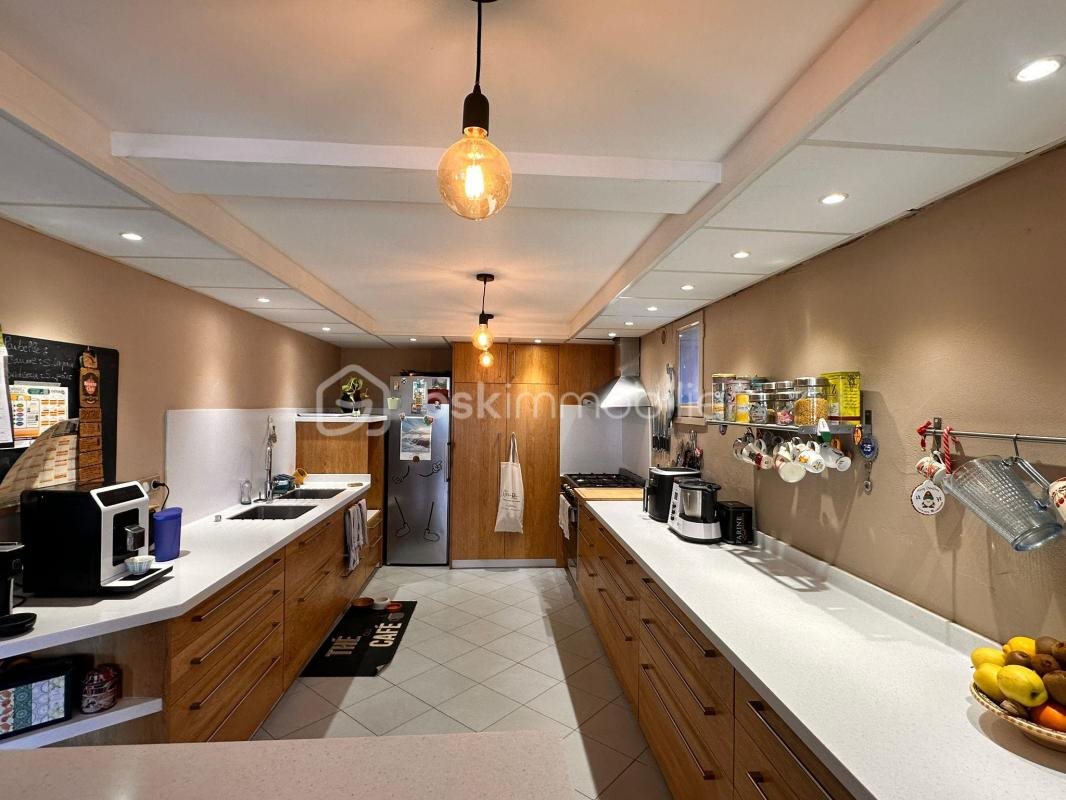 Maison à vendre, 303m², Saint-Léger-sur-Roanne