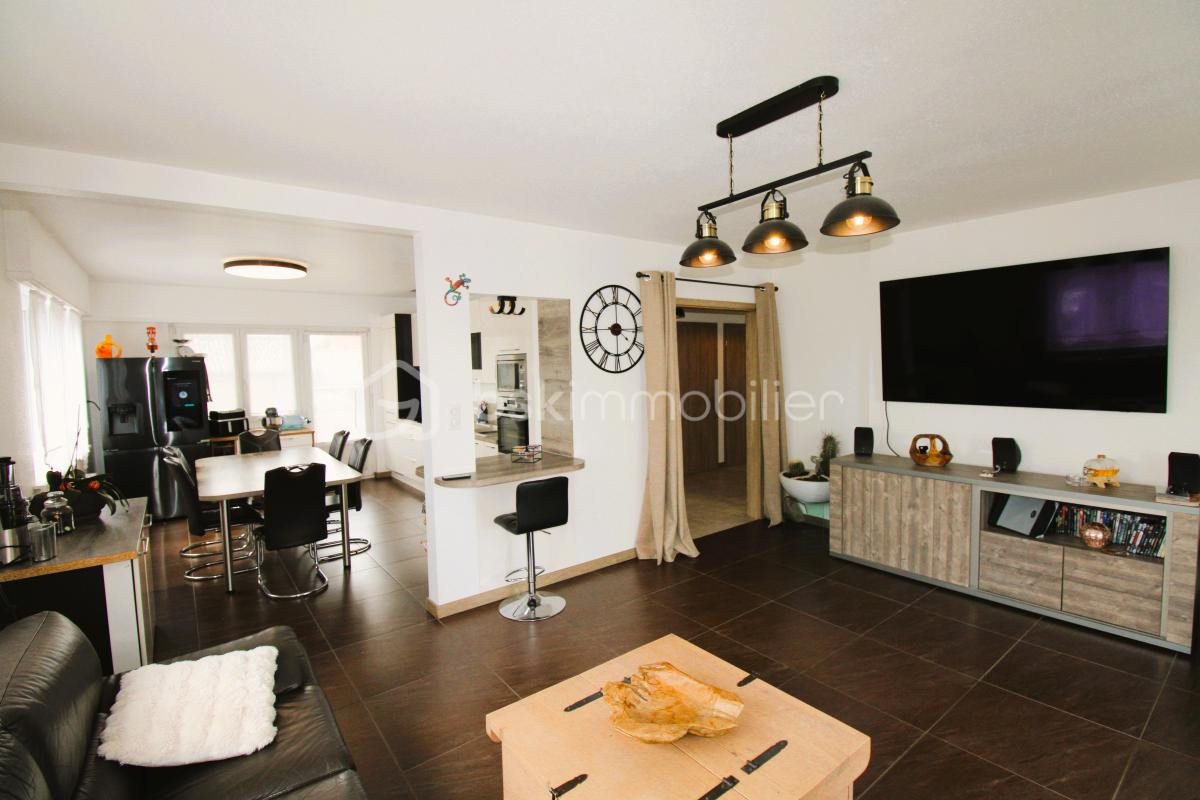Maison à vendre, 205m², Village-Neuf