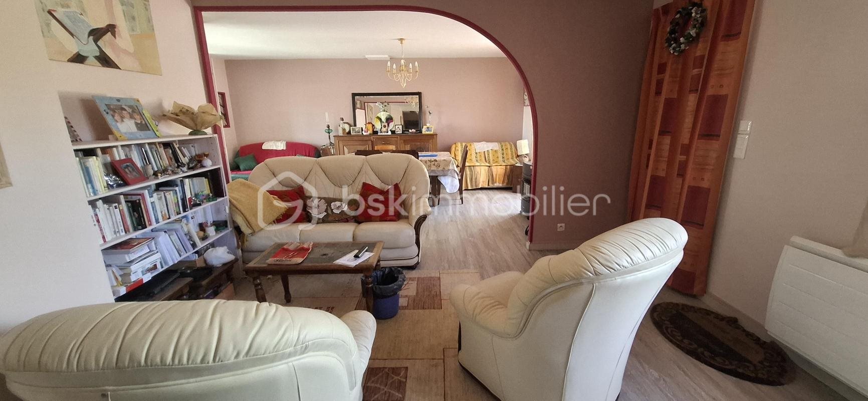 Maison à vendre, 135m², Saint-Laurent-en-Gâtines
