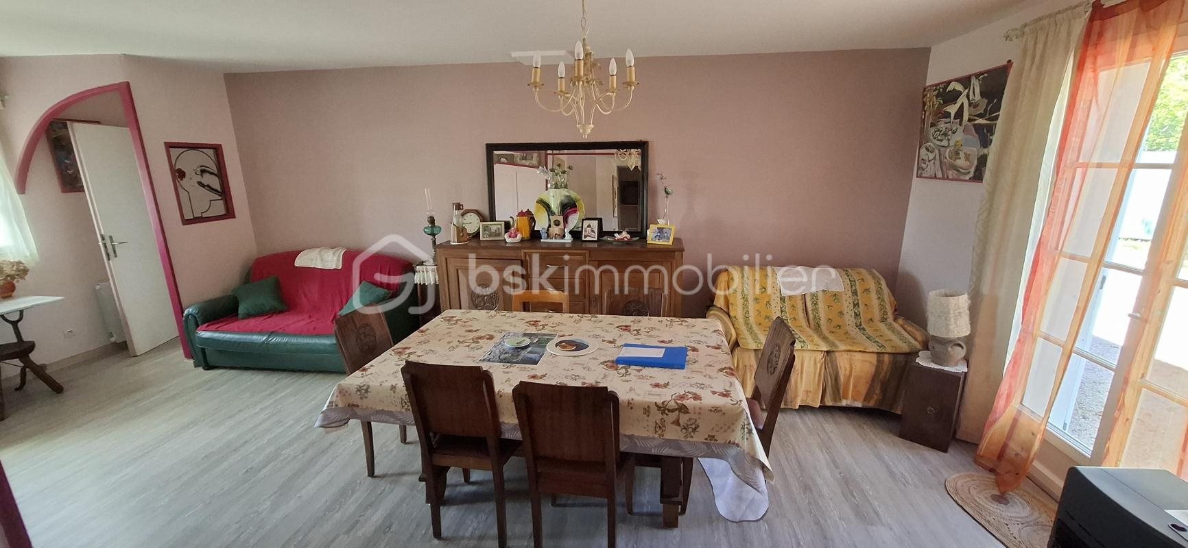 Maison à vendre, 135m², Saint-Laurent-en-Gâtines