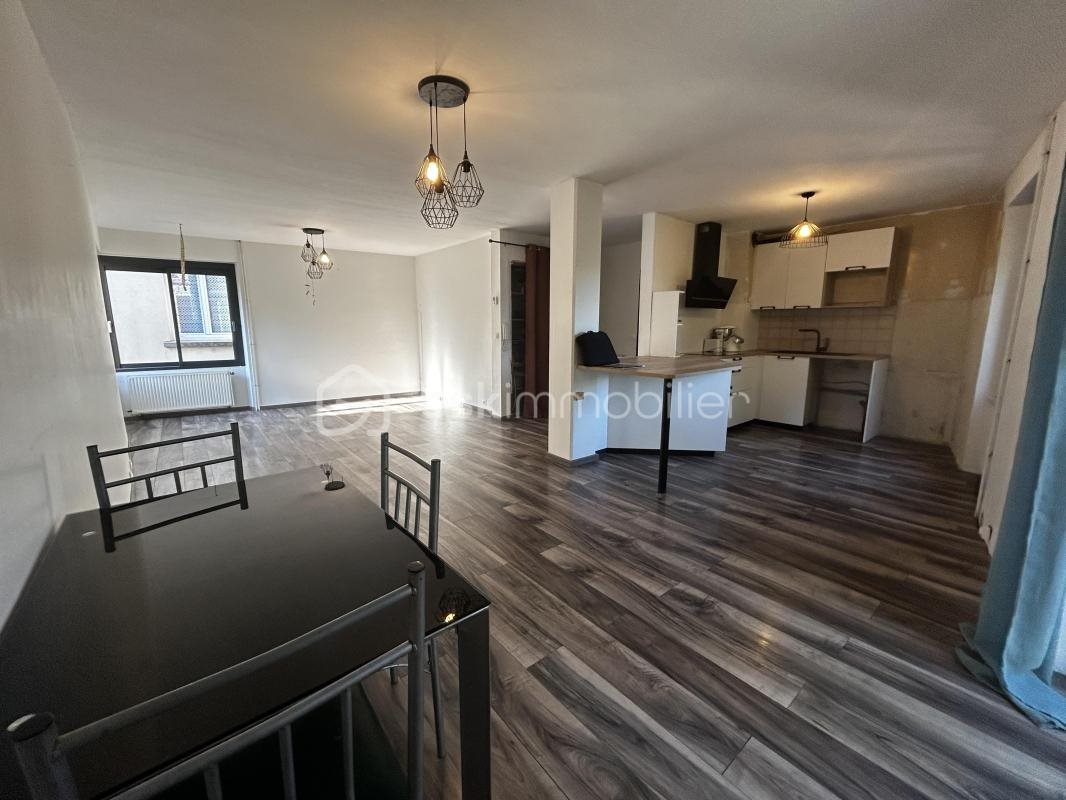 Maison à vendre, 100m², Saint-Georges-de-Luzençon
