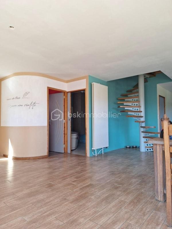 Maison à vendre, 110m², Monthermé