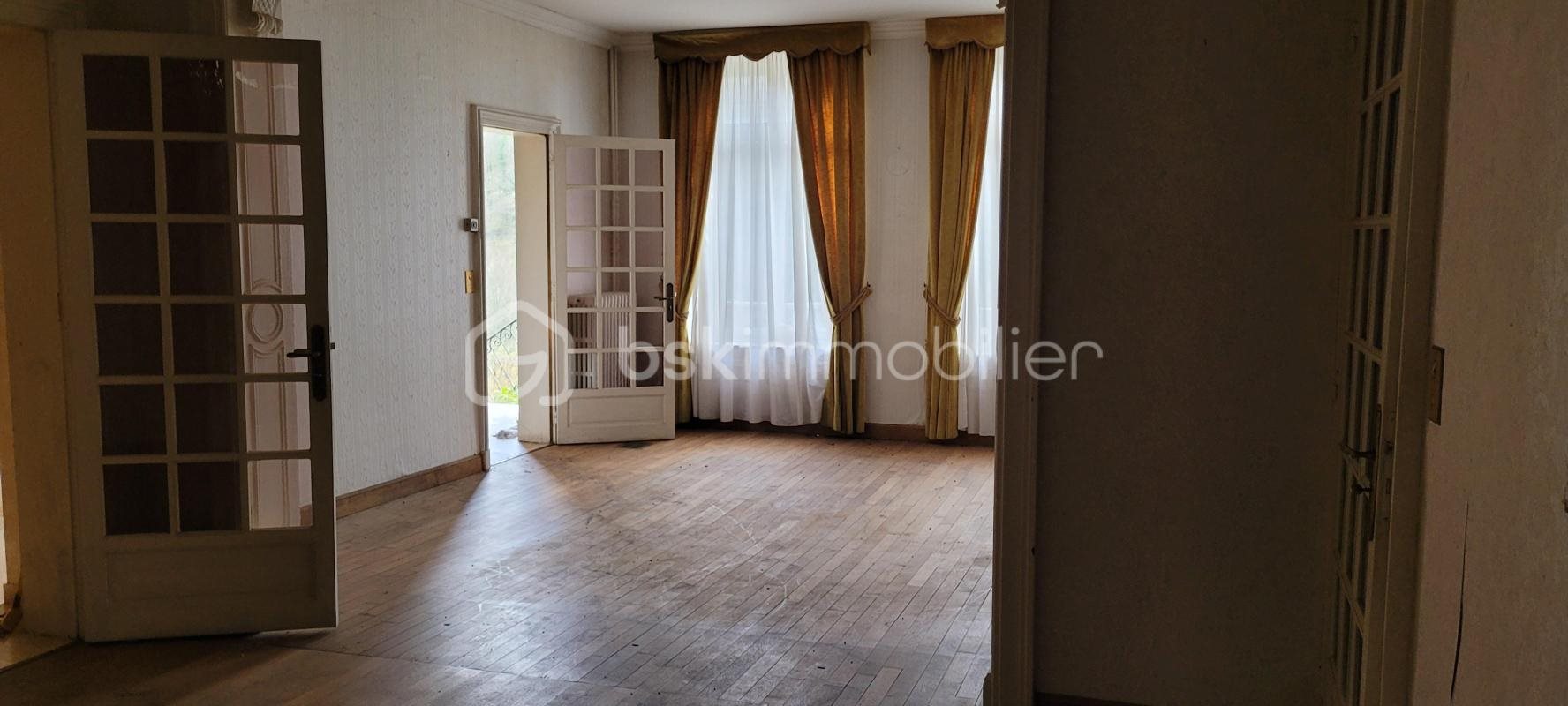 Maison à vendre, 316m², Bogny-sur-Meuse