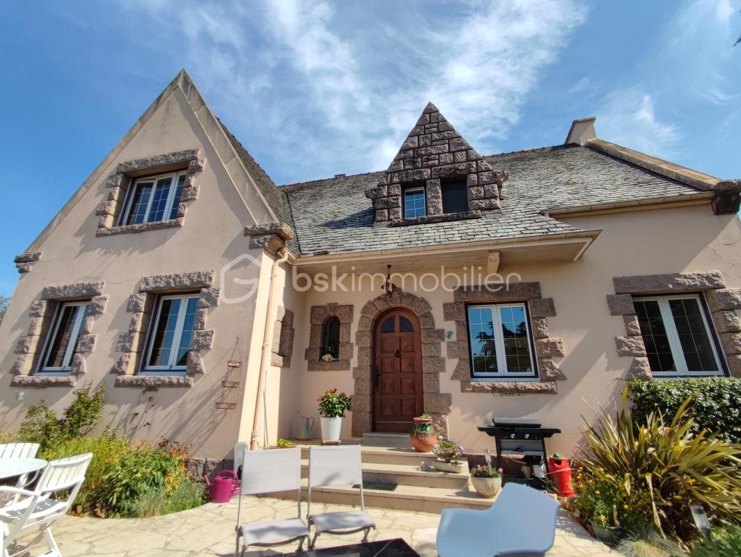 Maison à vendre, 234m², Saint-Julien-du-Sault