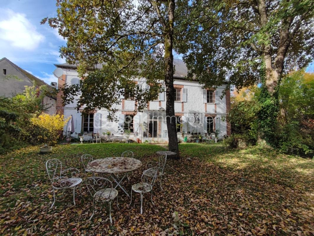 Maison à vendre, 310m², Saint-Maurice-aux-Riches-Hommes