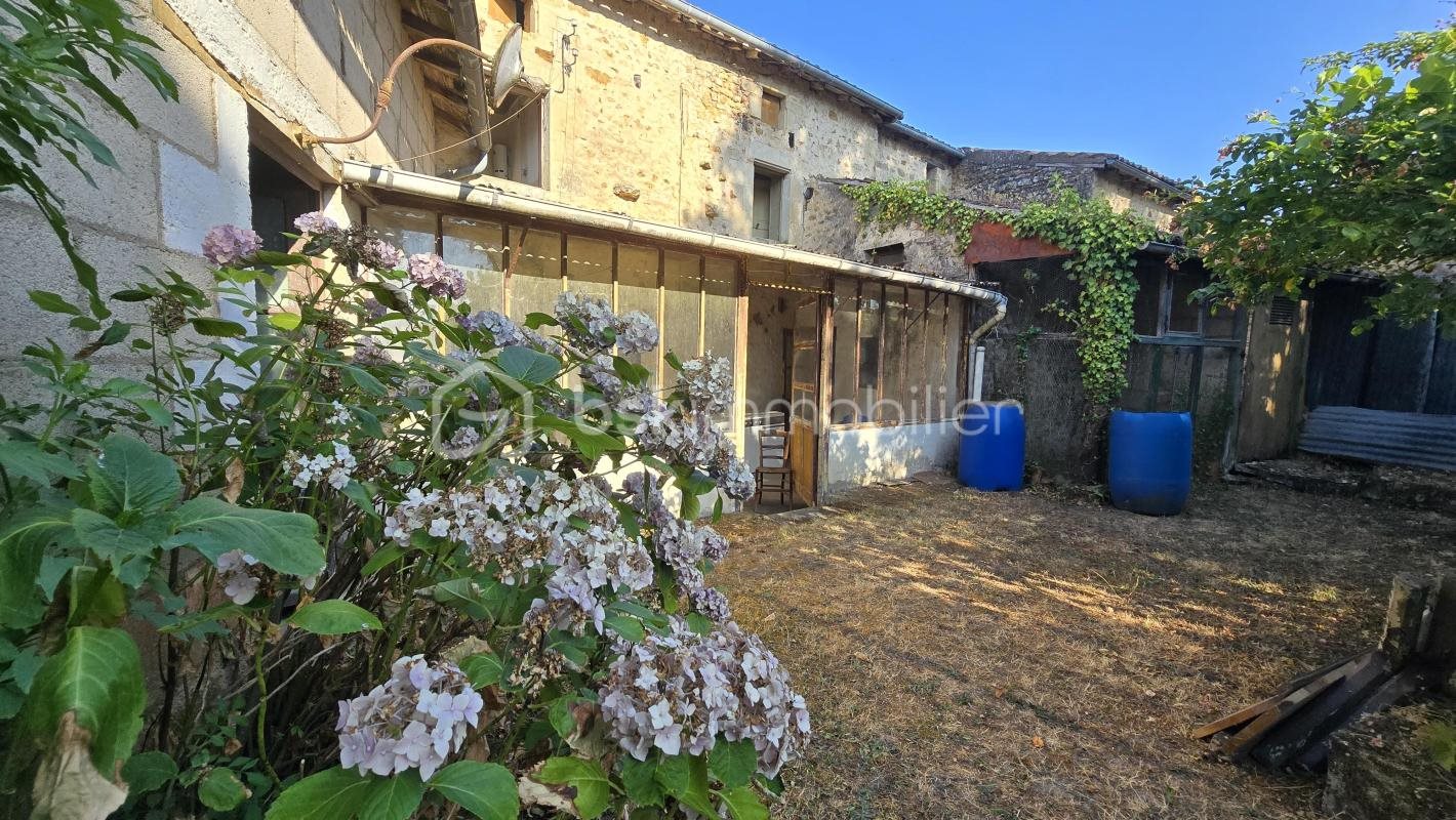 Maison à vendre, 105m², Sanxay