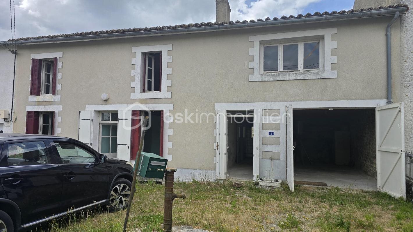 Maison à vendre, 102m², Vasles