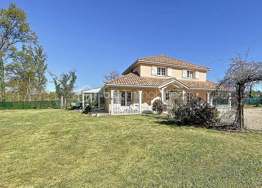 Maison à vendre, 150m², Montpon-Ménestérol
