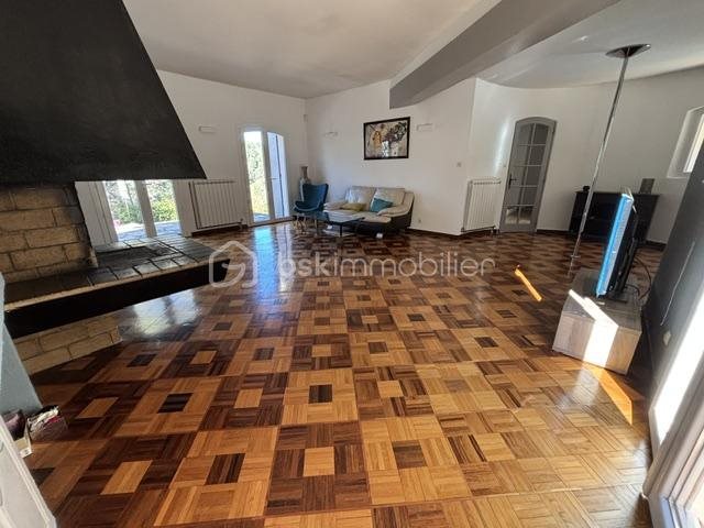 Maison à vendre, 168m², Simiane-Collongue