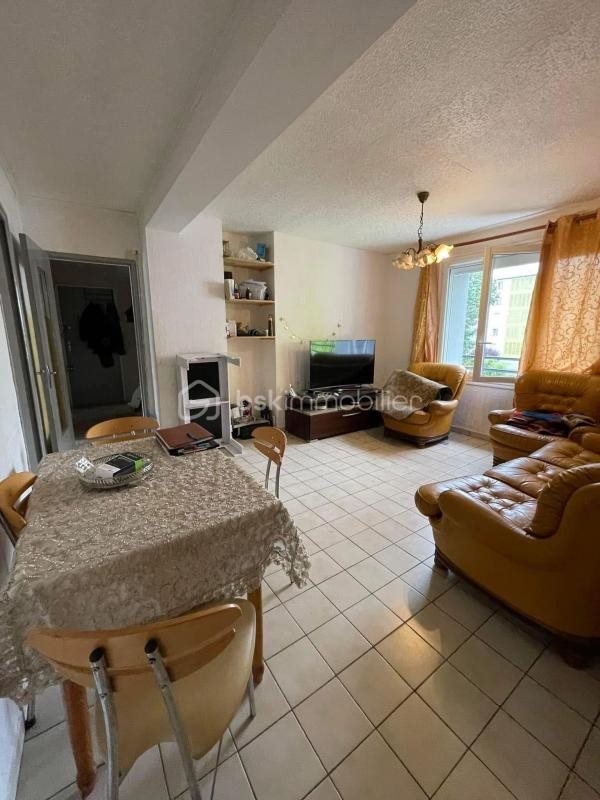Appartement à vendre, 65m², Roanne