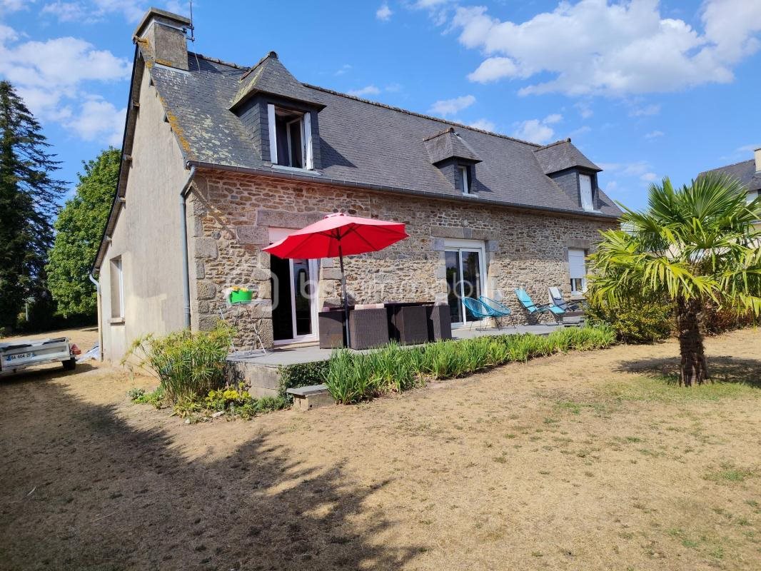 Maison à vendre, 138m², Ménéac