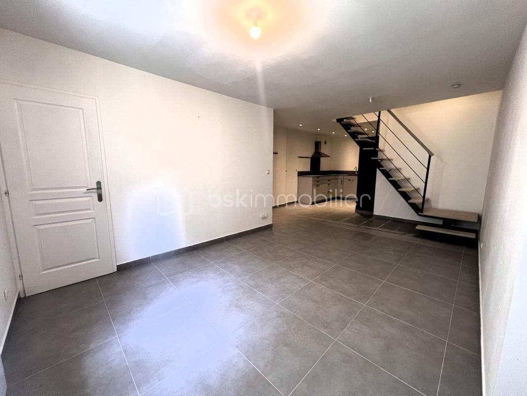 Maison à vendre, 107m², Barjols