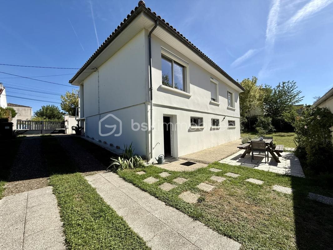 Maison à vendre, 140m², Saintes