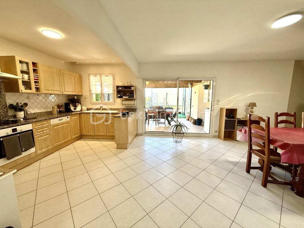 Maison à vendre, 160m², Grézac