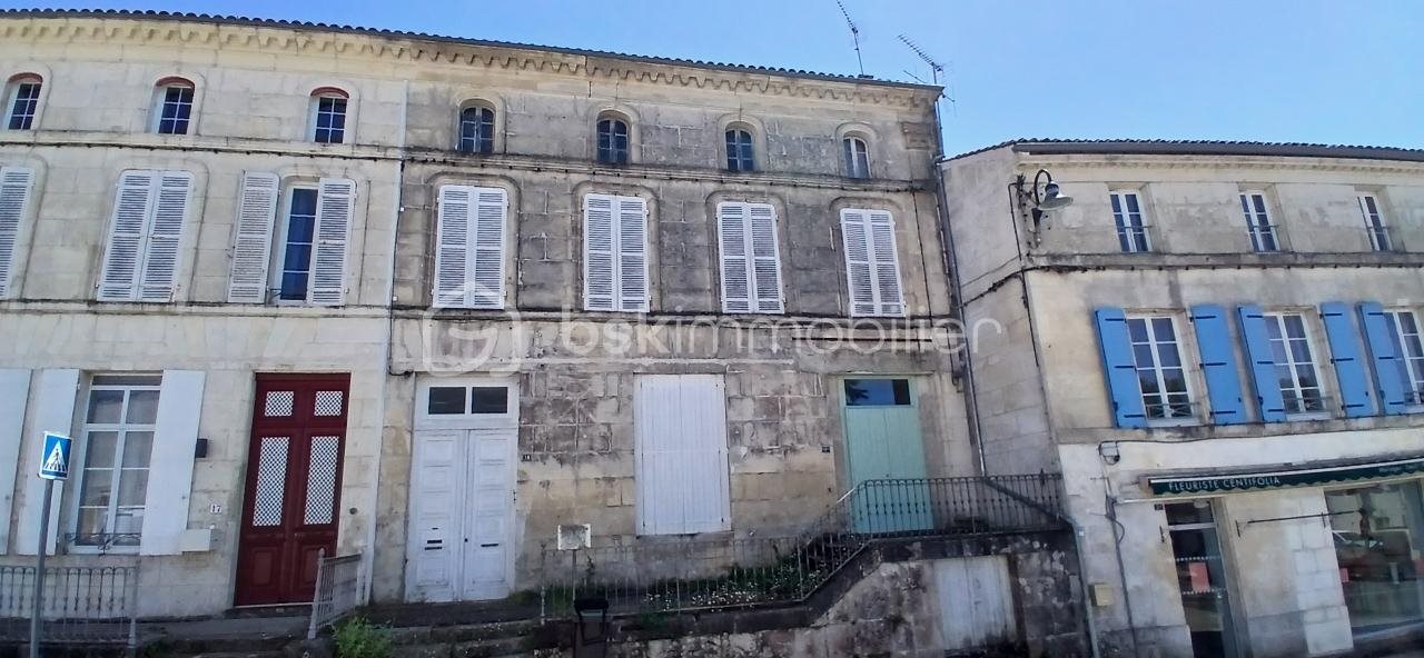 Maison à vendre, 250m², Burie