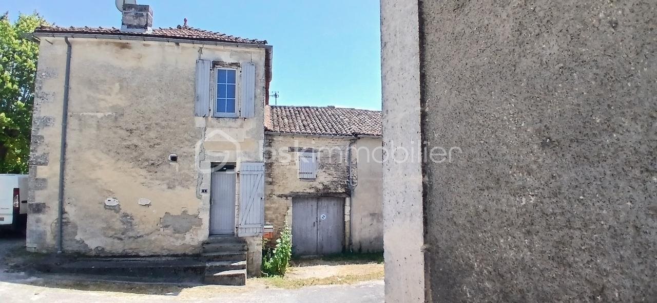 Maison à vendre, 99m², Saint-Genis-d'Hiersac