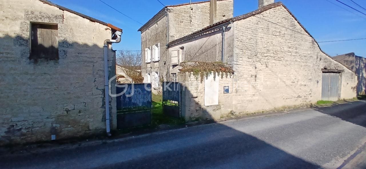 Maison à vendre, 110m², Sigogne