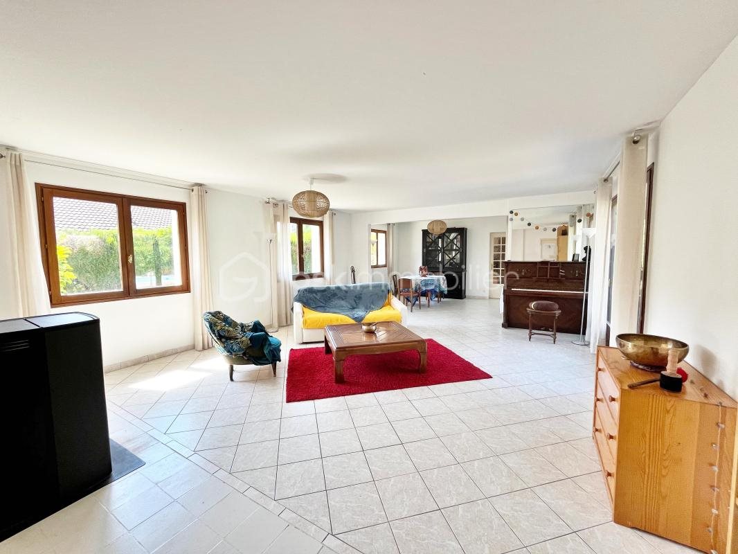 Maison à vendre, 115m², Challes-les-Eaux